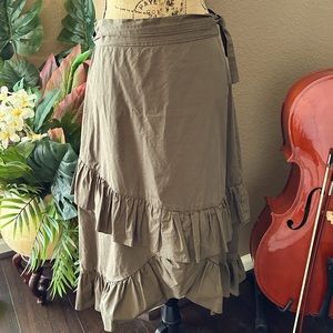 Sweet Salt Ruffle Skirt Sz S